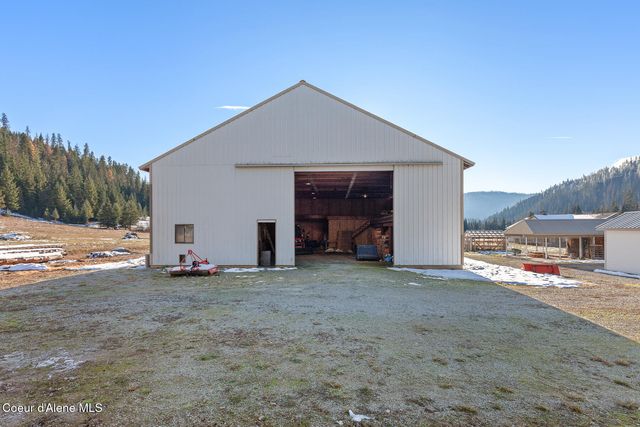 828 W Fork Eagle Creek Rd, Wallace, ID 83873