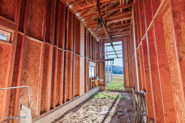 828 W Fork Eagle Creek Rd, Wallace, ID 83873