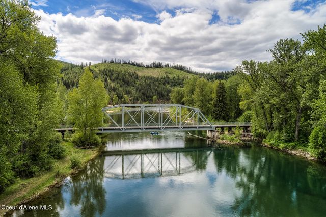 828 W Fork Eagle Creek Rd, Wallace, ID 83873