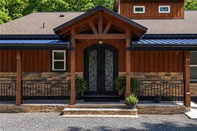 200 McClure Drive, Cumming, GA 30028