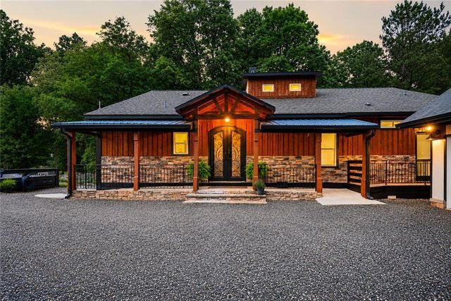 200 McClure Drive, Cumming, GA 30028