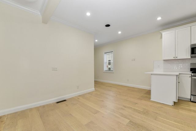 111 Maverick Street U1, Boston, MA 02128