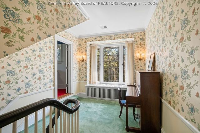 853 Edgewood Drive, Charleston, WV 25302