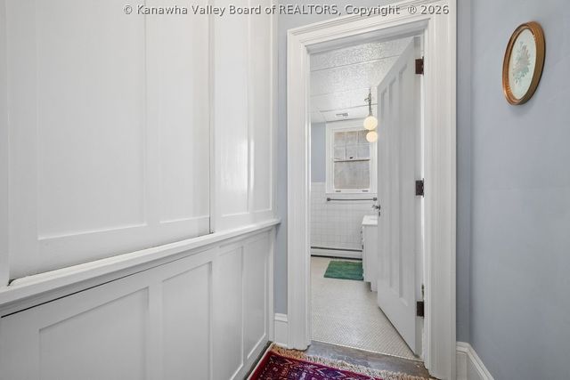 853 Edgewood Drive, Charleston, WV 25302