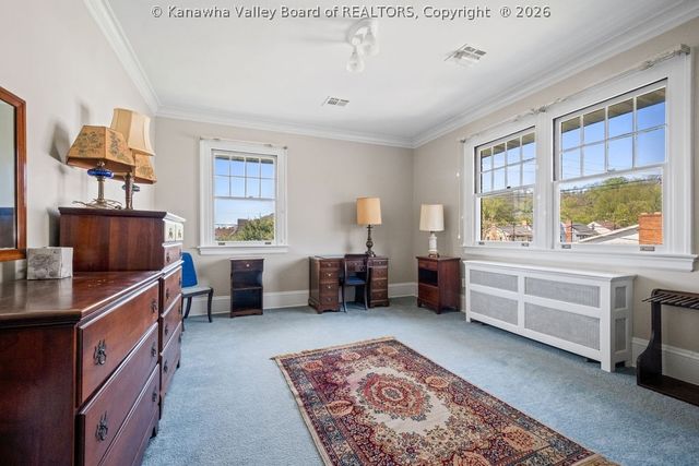853 Edgewood Drive, Charleston, WV 25302