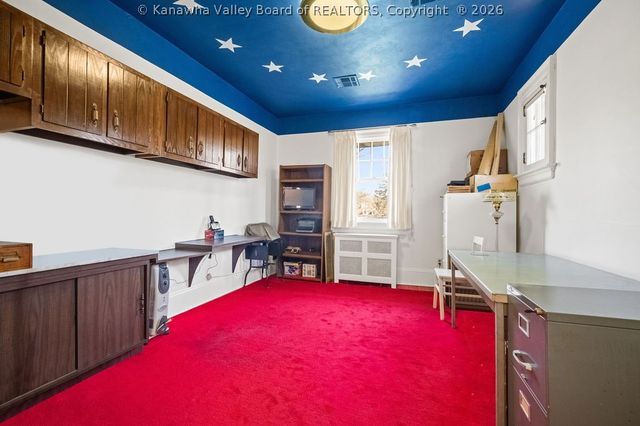 853 Edgewood Drive, Charleston, WV 25302