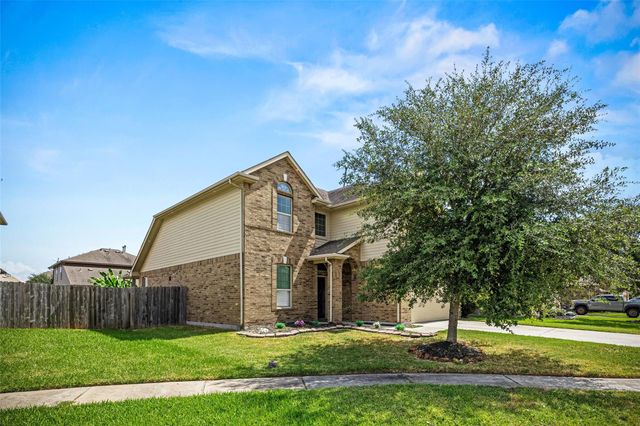 110 Birdie Circle Circle, La Porte, TX 77571