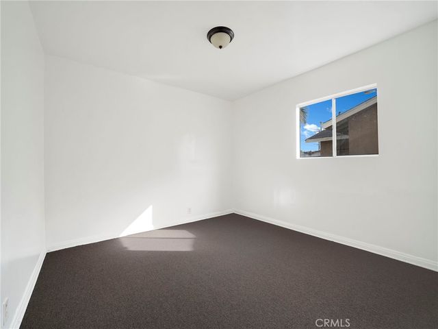 1207 E 76th, Los Angeles, CA 90001