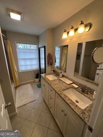 2573 Crestdale Circle SE, Atlanta, GA 30316