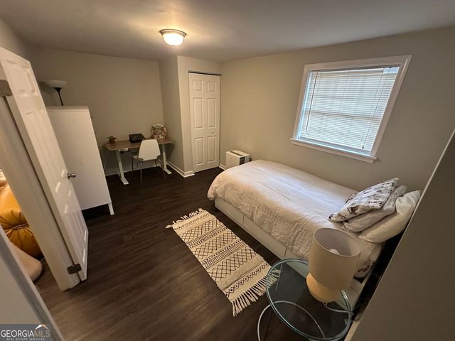 2573 Crestdale Circle SE, Atlanta, GA 30316