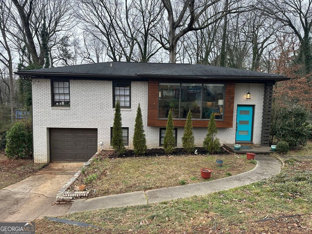 2573 Crestdale Circle SE, Atlanta, GA 30316