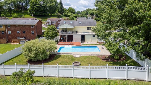241 Laurel Dr, City Of Greensburg, PA 15601