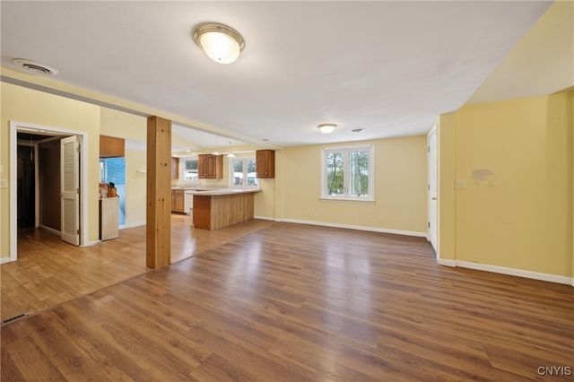 201 Weymouth Road, Syracuse, NY 13205