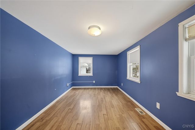 201 Weymouth Road, Syracuse, NY 13205