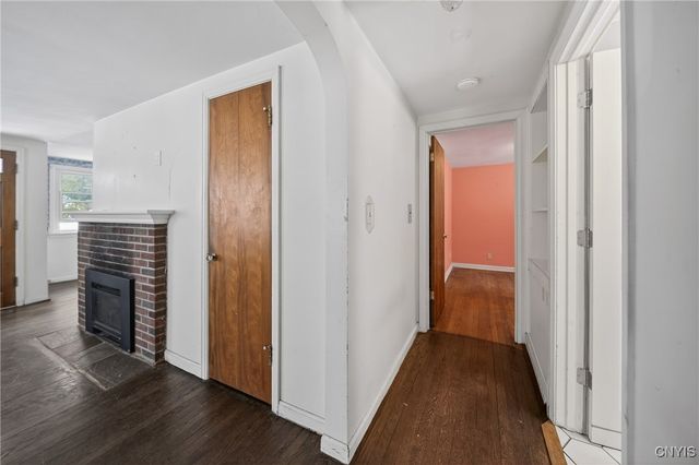 201 Weymouth Road, Syracuse, NY 13205