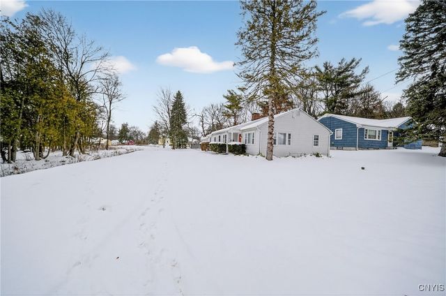 201 Weymouth Road, Syracuse, NY 13205