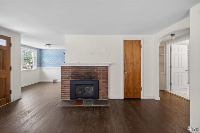 201 Weymouth Road, Syracuse, NY 13205