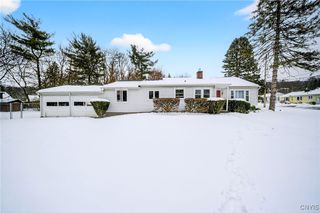 201 Weymouth Road, Syracuse, NY 13205