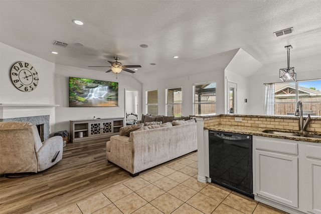 308 Long Prairie Drive, Forney, TX 75126