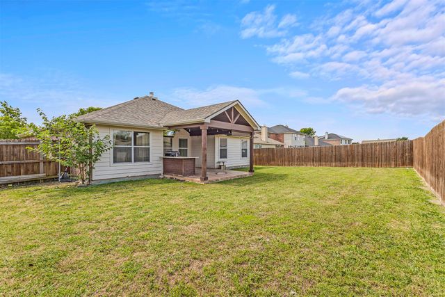 308 Long Prairie Drive, Forney, TX 75126