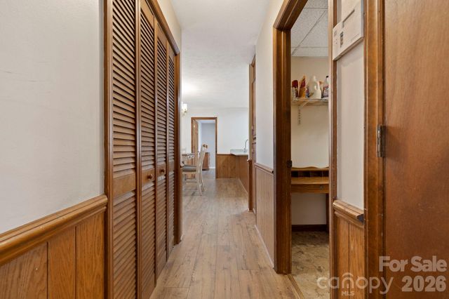 40 Country Bear Lane, Flat Rock, NC 28731