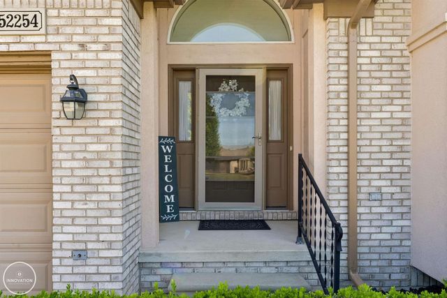 52254 Mitchell Lane, Macomb, MI 48042