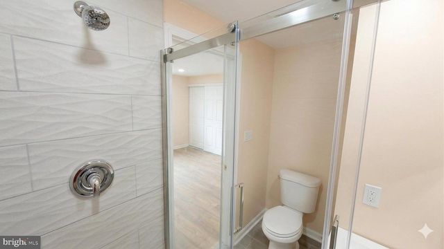971 S TAYLOR ST, Arlington, VA 22204