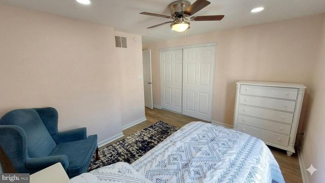 971 S TAYLOR ST, Arlington, VA 22204