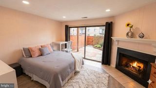 971 S TAYLOR ST, Arlington, VA 22204