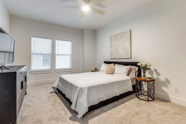 6331 Lakeshore, Dallas, TX 75214