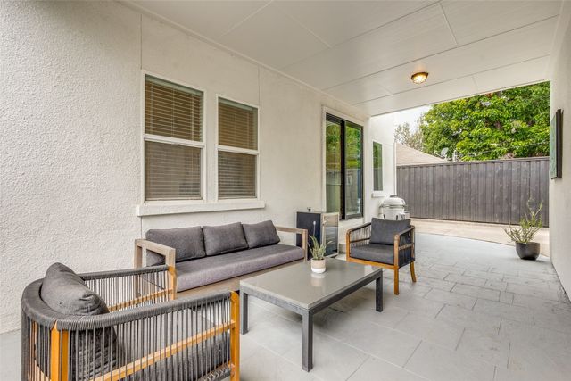 6331 Lakeshore, Dallas, TX 75214