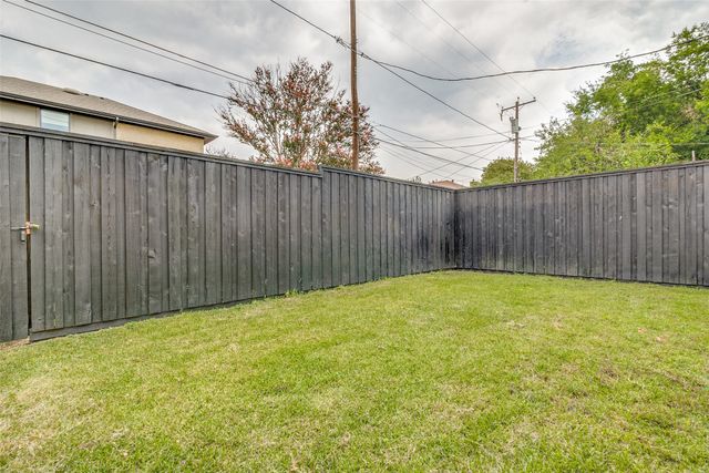6331 Lakeshore, Dallas, TX 75214