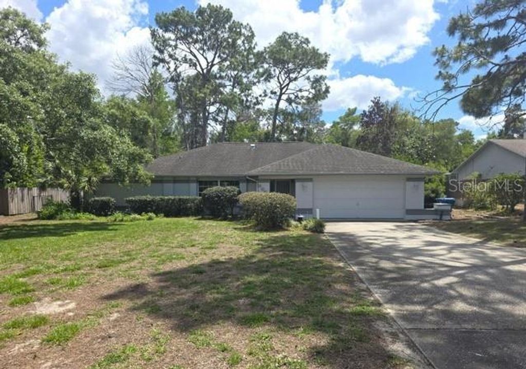 8056 CHAUCER DRIVE, Weeki Wachee, FL 34607