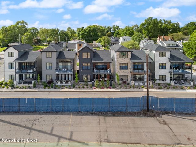 104 Howard Ln, Jeffersonville, IN 47130