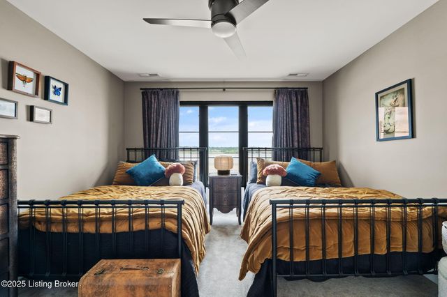 104 Howard Ln, Jeffersonville, IN 47130