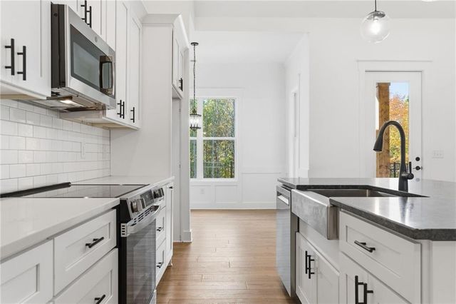 170 Fieldstone Circle, Jasper, GA 30143