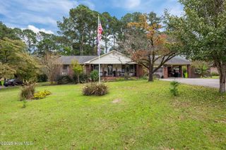 211 Rockledge Road, New Bern, NC 28562