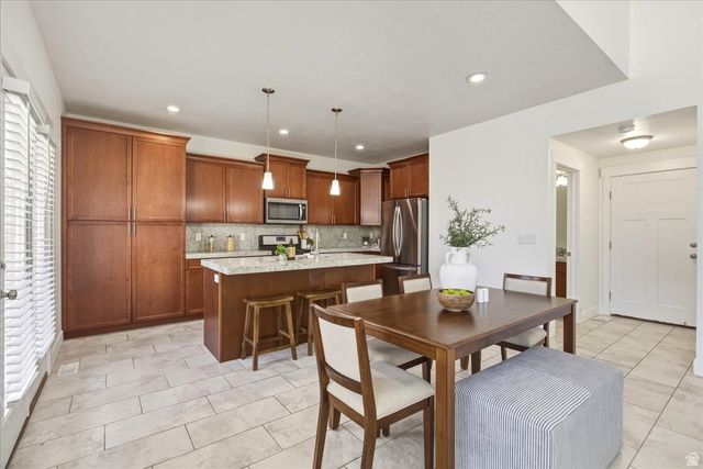 1387 W PLUMROSE WAY, Taylorsville, UT 84123