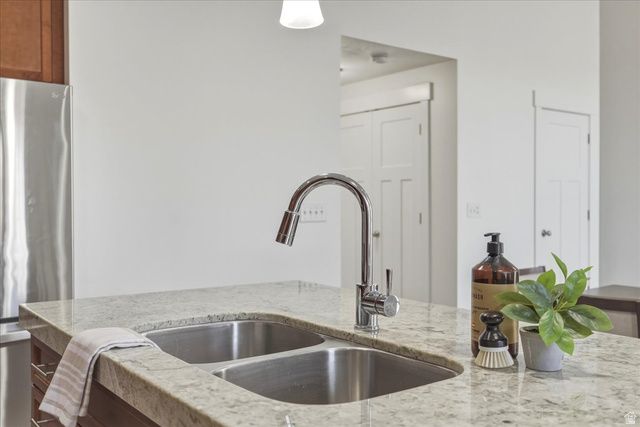 1387 W PLUMROSE WAY, Taylorsville, UT 84123