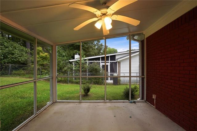 1604 Drayton Woods Drive, Tucker, GA 30084
