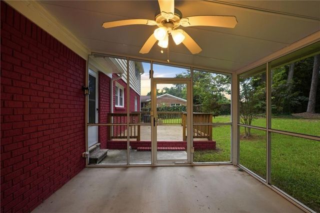 1604 Drayton Woods Drive, Tucker, GA 30084