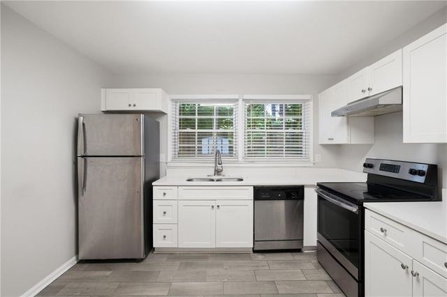 1604 Drayton Woods Drive, Tucker, GA 30084