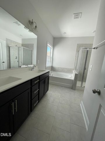 1016 Bellewood Park Drive, Angier, NC 27501