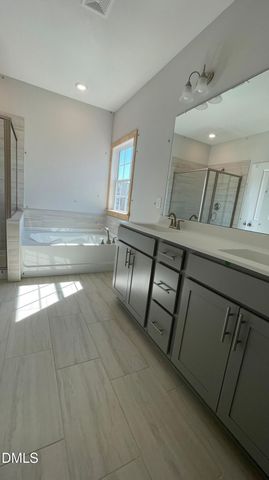 1016 Bellewood Park Drive, Angier, NC 27501