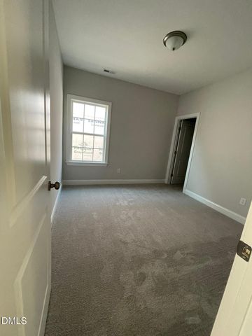 1016 Bellewood Park Drive, Angier, NC 27501