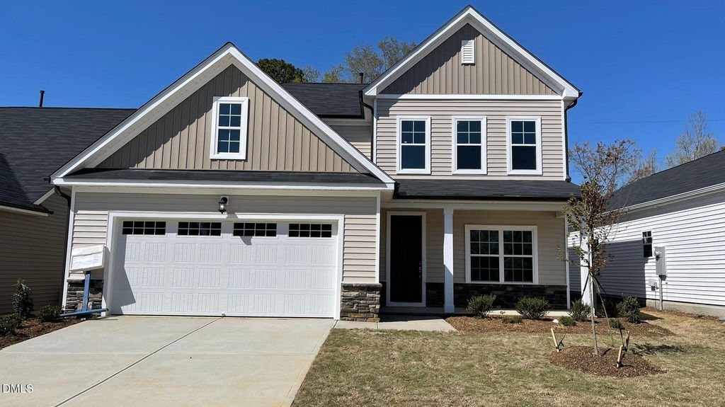 1016 Bellewood Park Drive, Angier, NC 27501