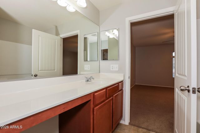 4063 E HEMATITE Lane, San Tan Valley, AZ 85143