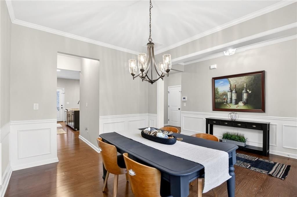 Image 11 of property listing at 4130 Birch Springs Court, Cumming, GA 30028