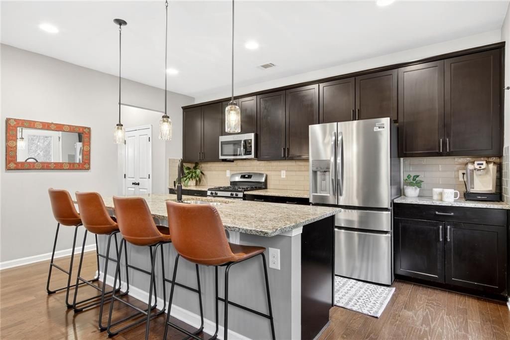 Image 14 of property listing at 4130 Birch Springs Court, Cumming, GA 30028