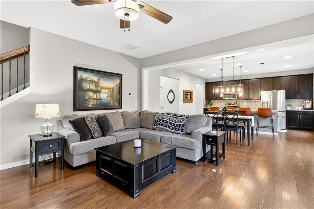 Image 19 of property listing at 4130 Birch Springs Court, Cumming, GA 30028